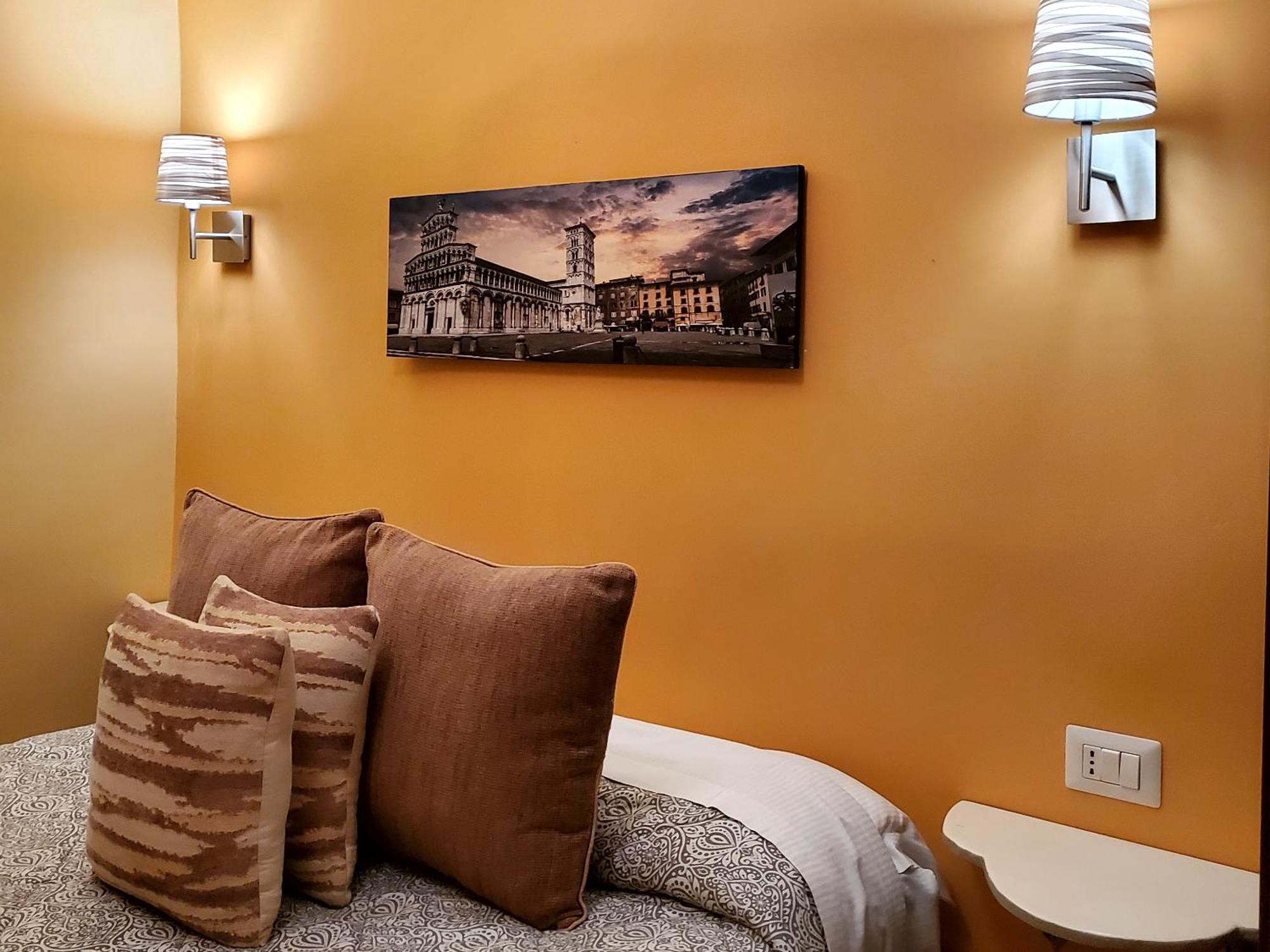 Residenza Fillanfi Hotel Lucca Quarto foto